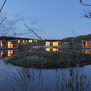 Les Échasses Golf&Surf Eco Lodge